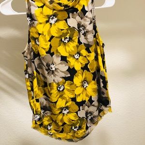 Floral sleeveless blouse